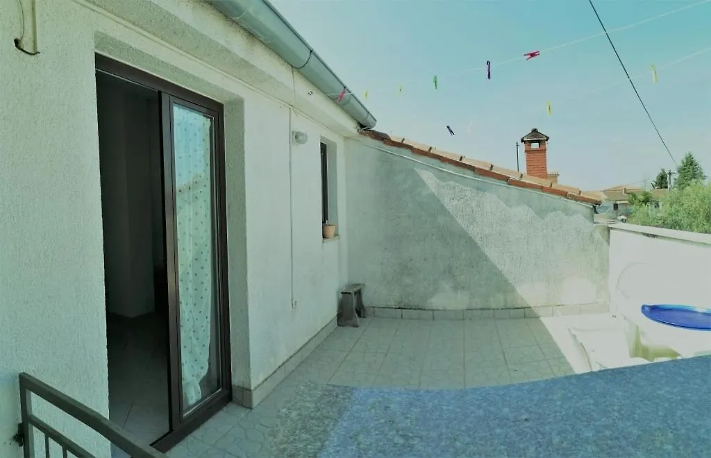Holiday Apartment In Funtana With Balcony, Air Conditioning, Wifi, Washing Machine 4982-9 Croatia